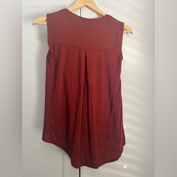 Apt. 9 Tie Front Sleeveless Blouse - Picture 2 of 3